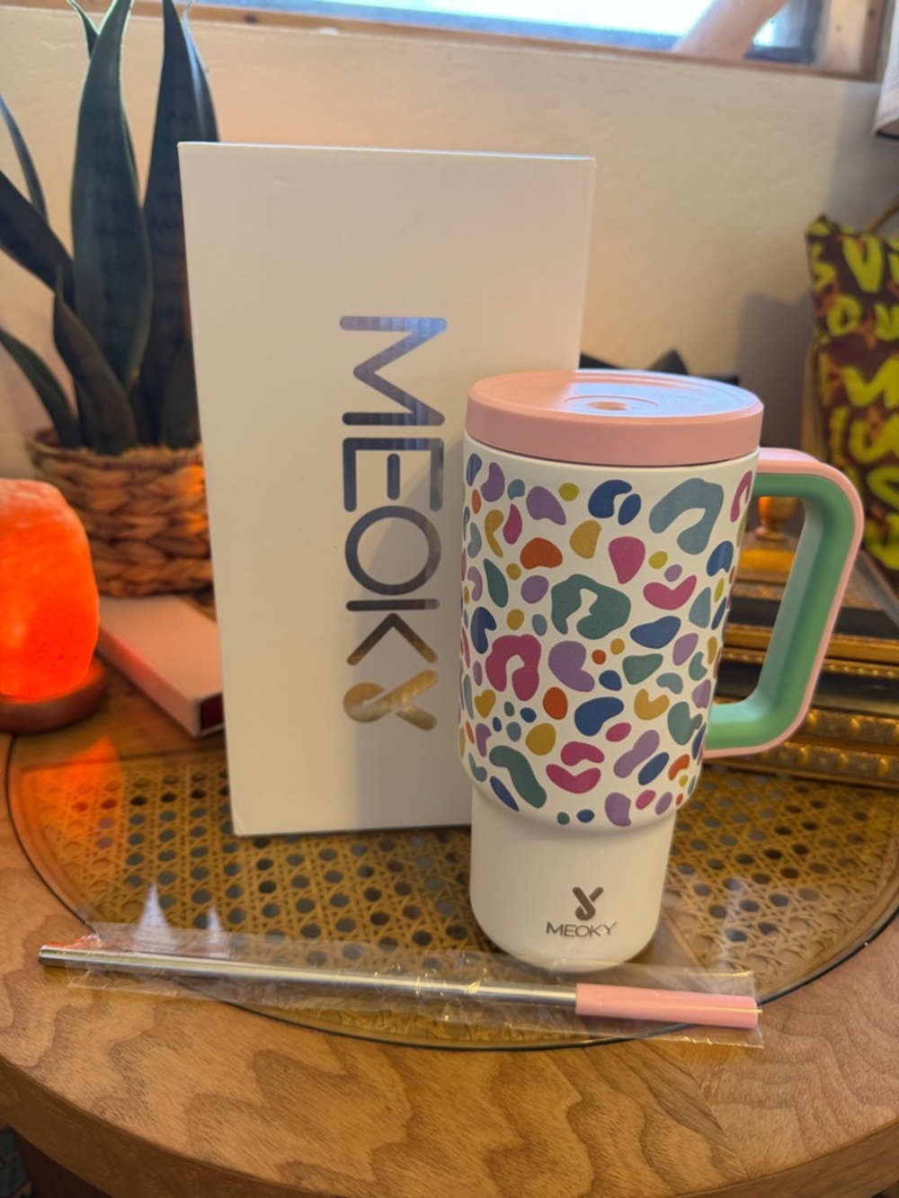 Multicolor Leopard Pattern Travel Mug with Lid and Straw - Pink & Mint